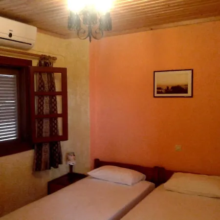 Sunrise Apartment
